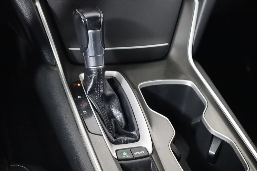 Used 2018 Honda Accord Sport image 24