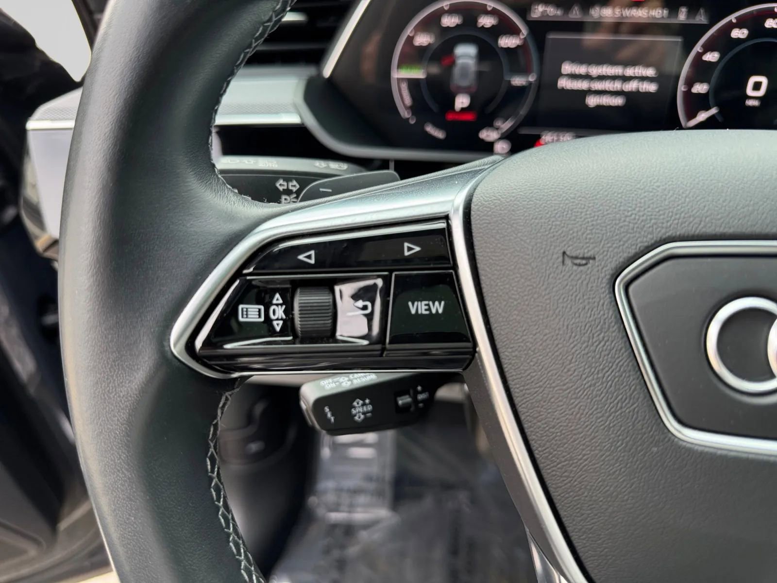 Used 2024 Audi Q8 e-tron Prestige w/ Prestige Package image 24