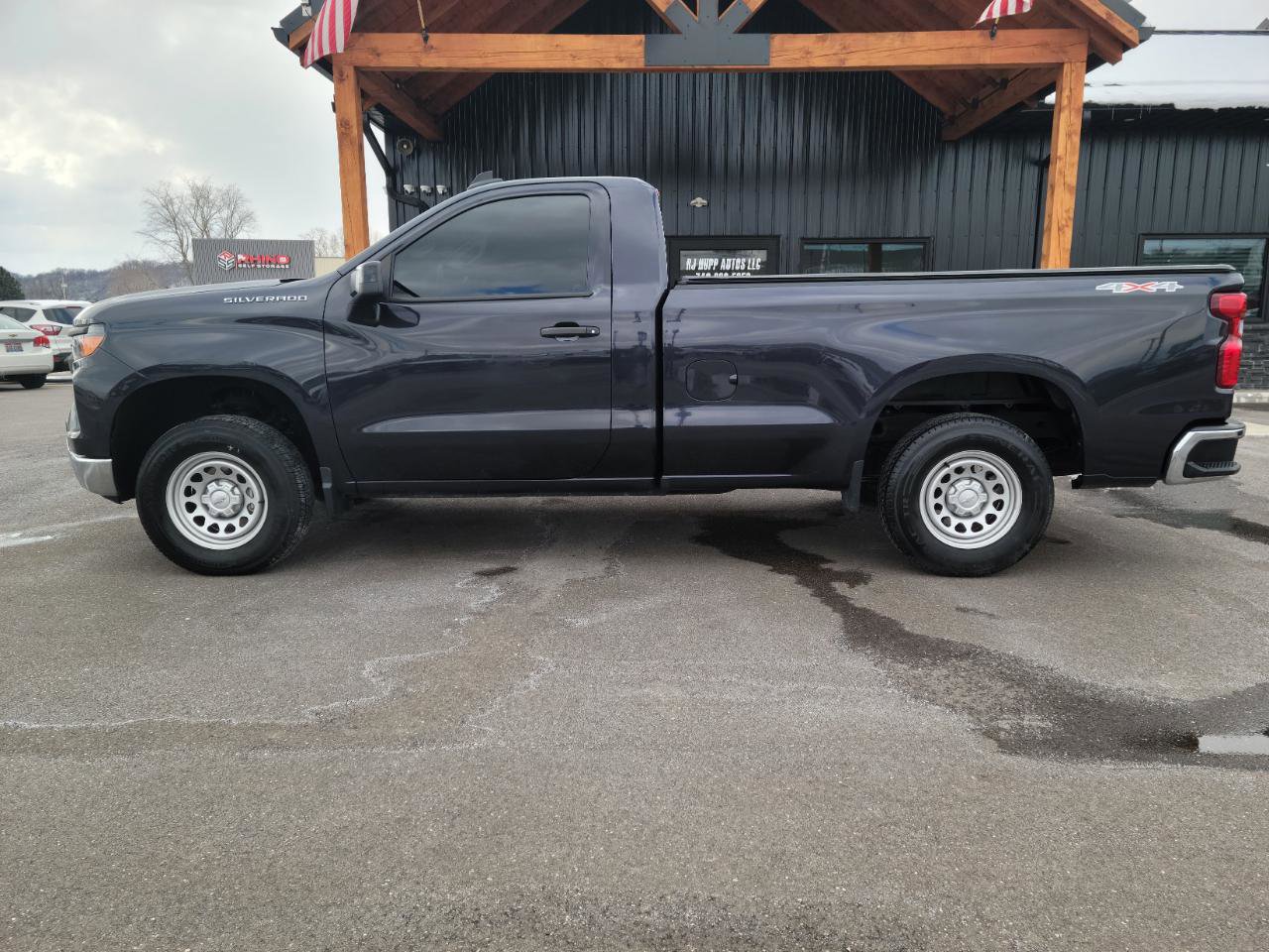 Used 2022 Chevrolet Silverado 1500 W/T w/ WT Value Package image 17