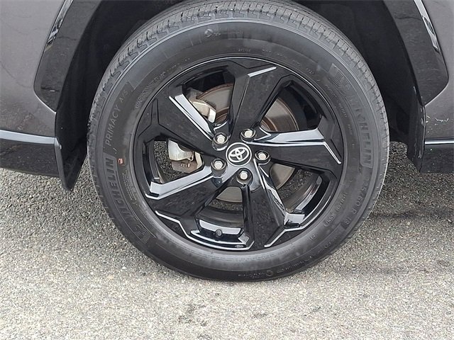 Used 2020 Toyota RAV4 XSE image 8