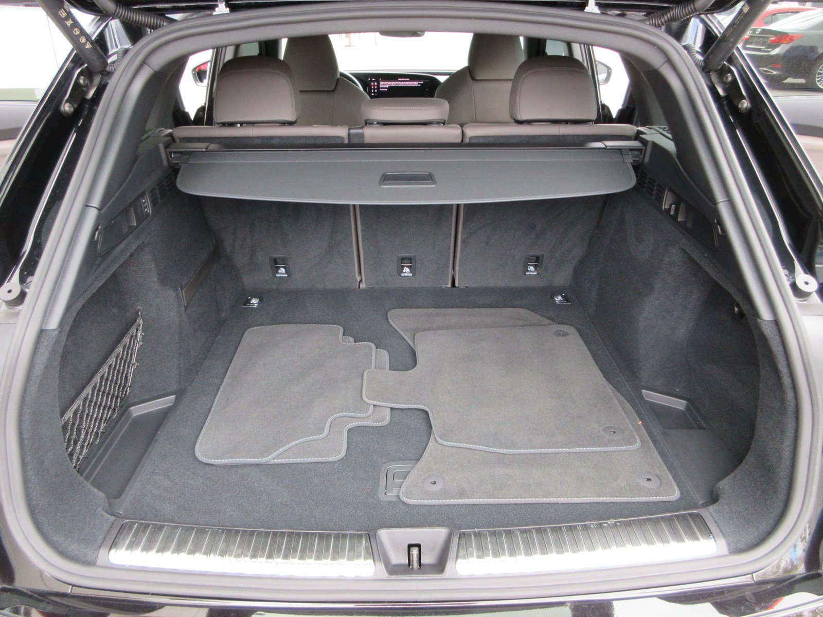 Used 2025 Audi Q5 Prestige AWD/4WD image 52