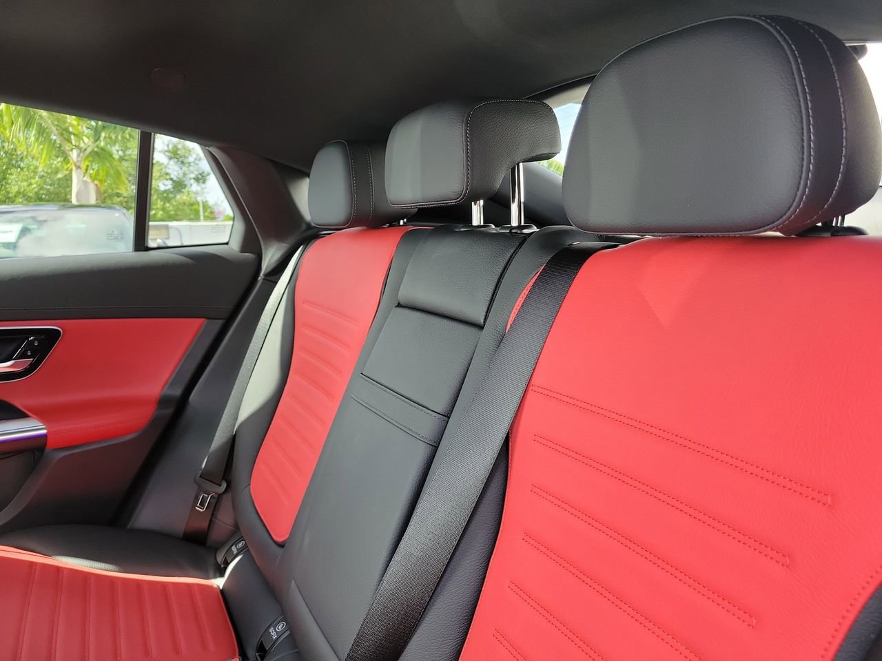 New 2026 Mercedes-Benz GLC 300 4MATIC image 11