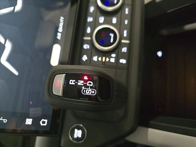 Used 2026 Land Rover Defender 110 Trophy Edition AWD/4WD image 24