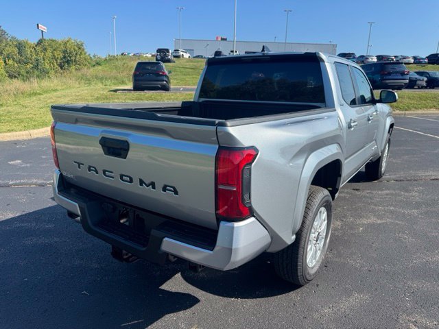New 2026 Toyota Tacoma SR5 AWD/4WD image 3