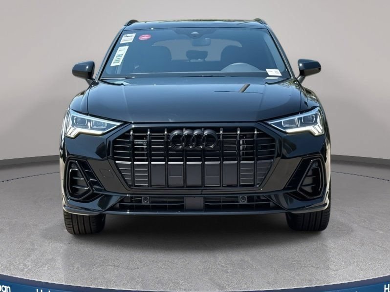 Certified 2025 Audi Q3 2.0T Premium w/ Convenience Package AWD/4WD image 3