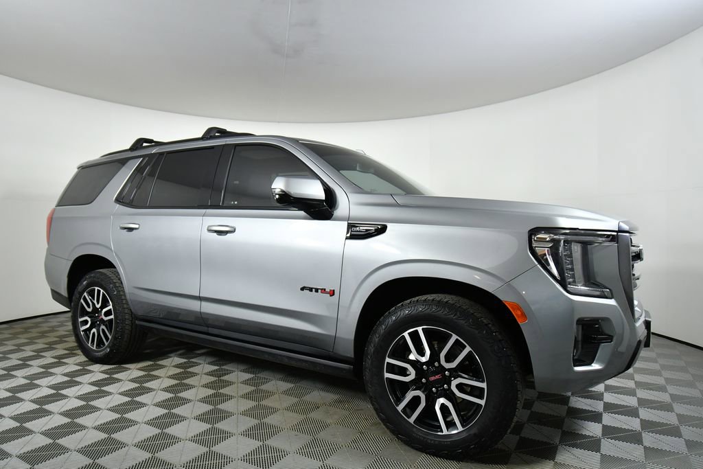 Used 2023 GMC Yukon AT4 w/ AT4 Premium Package image 9