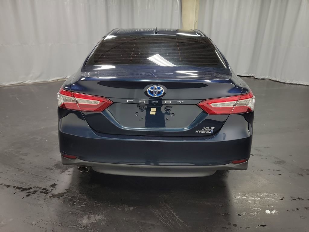 Used 2019 Toyota Camry XLE image 7