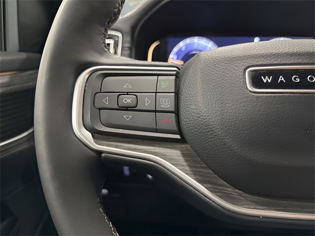 Used 2024 Jeep Wagoneer Series III image 19