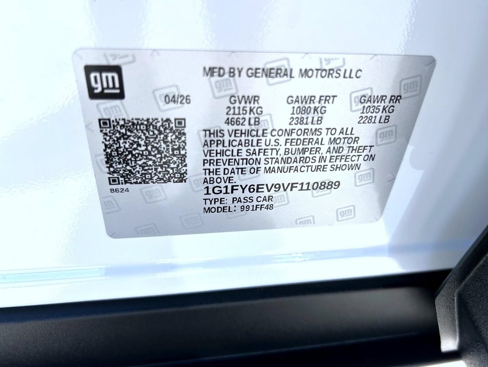 New 2027 Chevrolet Bolt LT FWD image 25