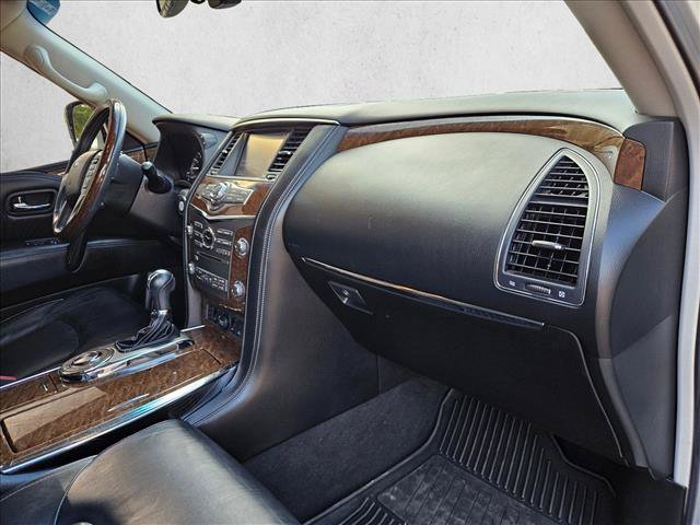 Used 2017 INFINITI QX80 2WD w/ Driver Assistance Package image 19