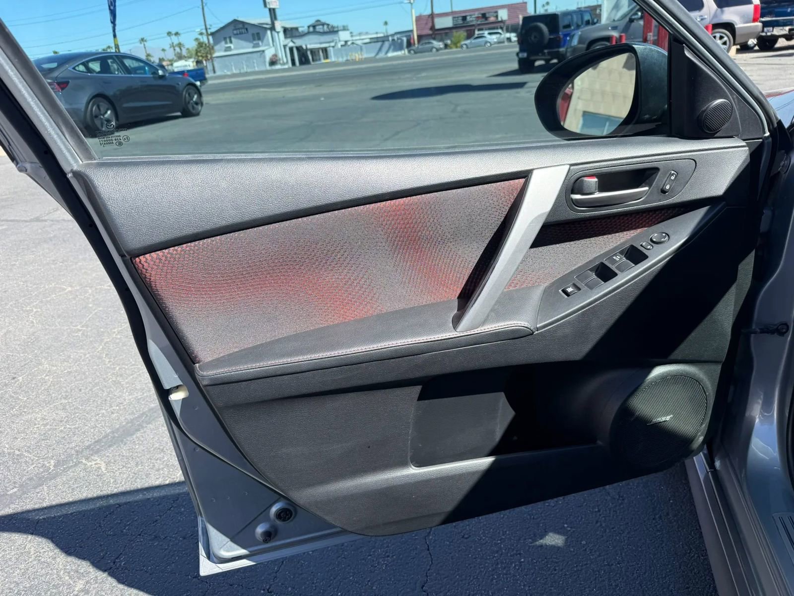 Used 2012 MAZDA MAZDA3 Touring image 10