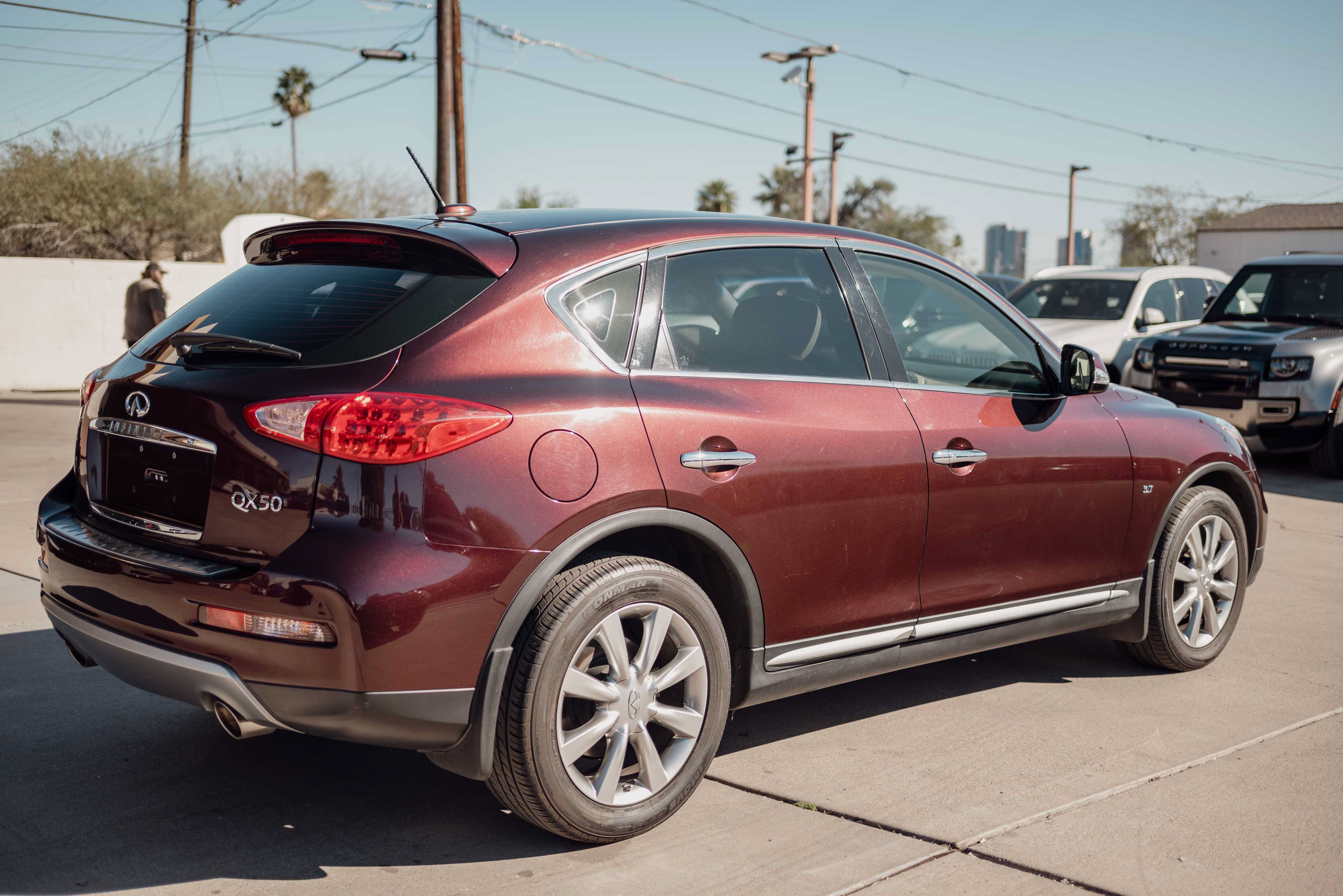 Used 2017 INFINITI QX50 2WD image 7