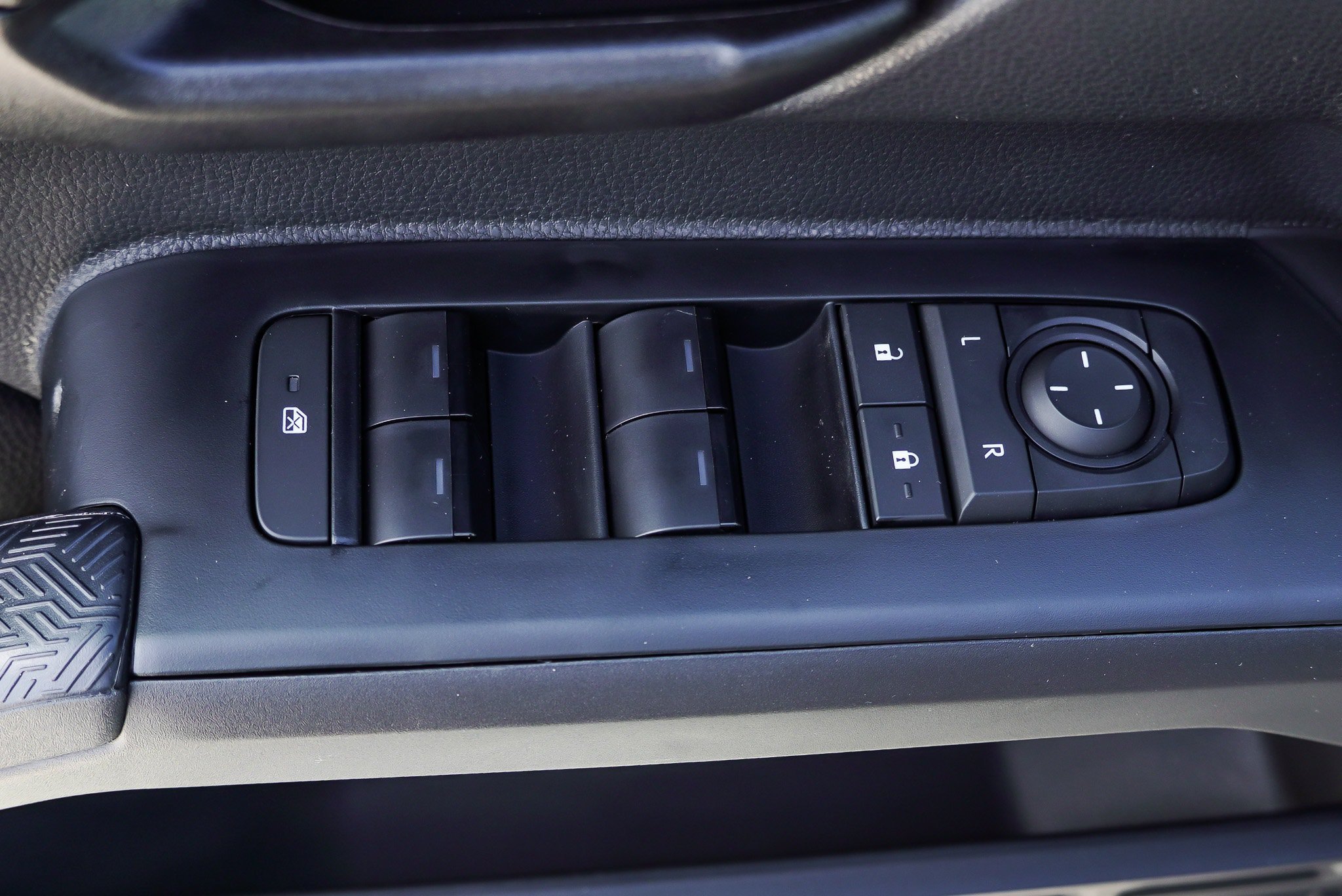 New 2026 Toyota Tacoma SR5 AWD/4WD image 19