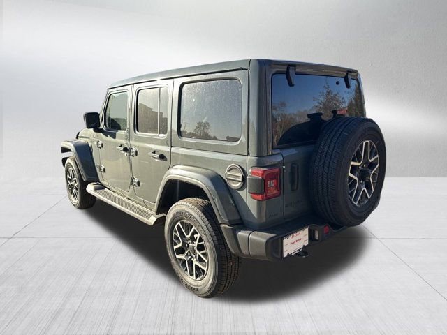New 2026 Jeep Wrangler Sahara image 7