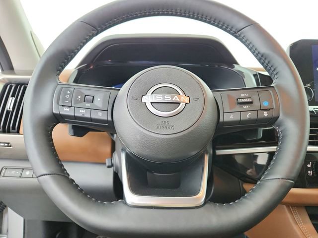 Used 2025 Nissan Pathfinder Platinum w/ Cargo Package image 24