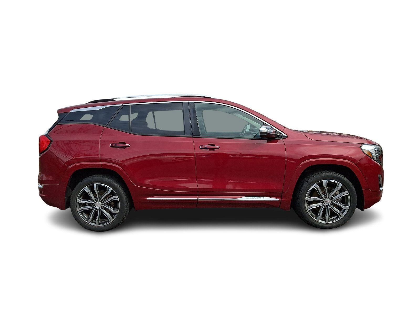 Used 2018 GMC Terrain Denali w/ Advanced Safety Package image 7