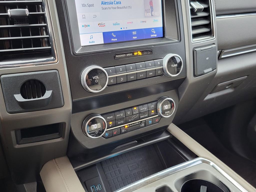 Used 2021 Ford Expedition XLT image 29