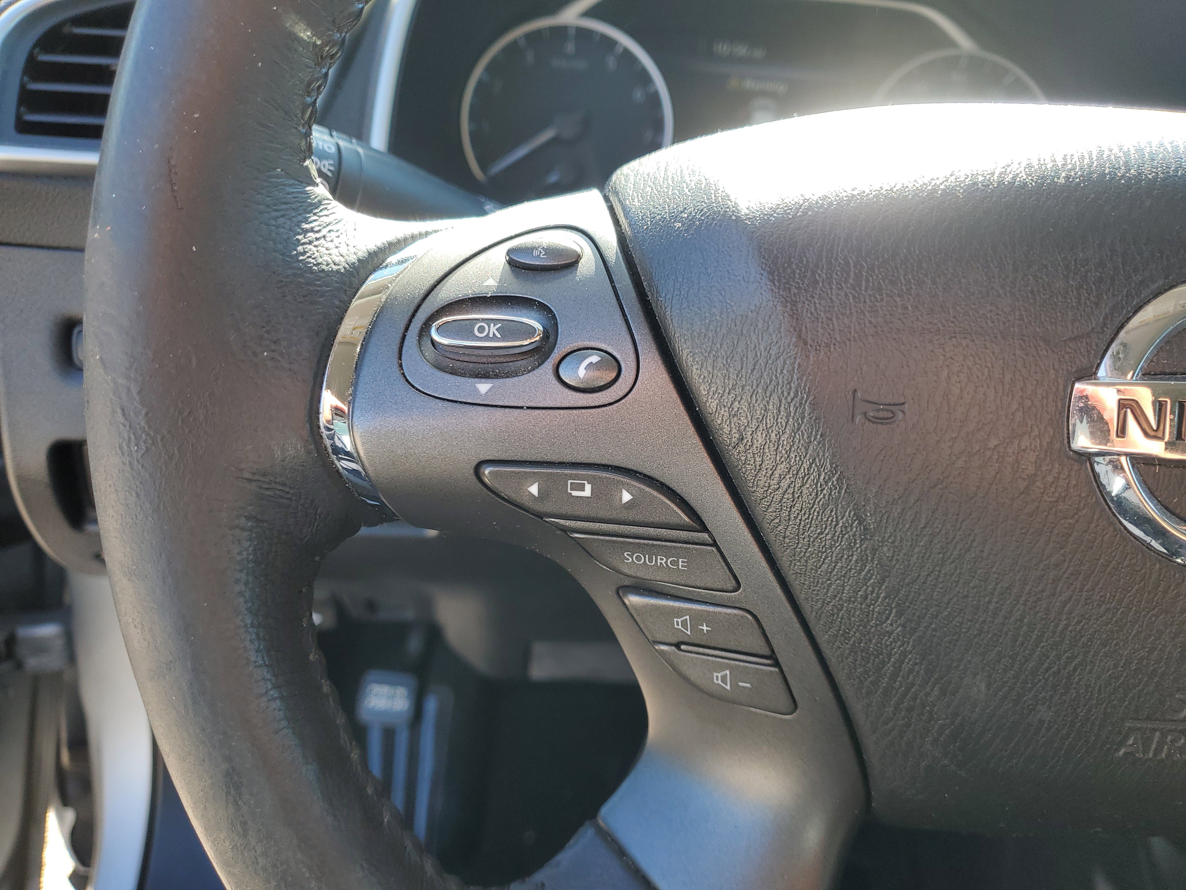 Used 2019 Nissan Murano SV image 21