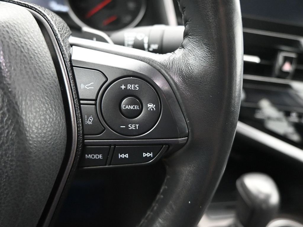 Used 2024 Toyota Camry XSE image 19
