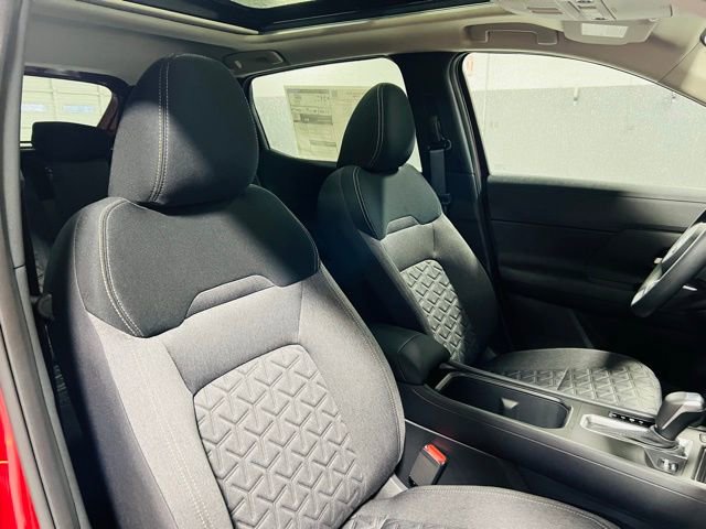 New 2026 Nissan Kicks SV w/ SV Premium Package image 32