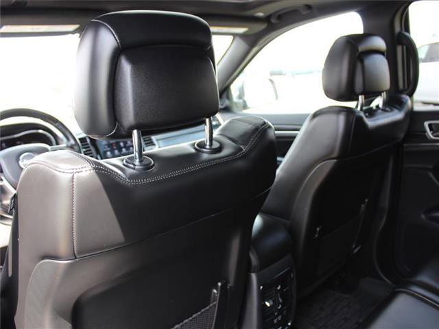 Used 2020 Jeep Grand Cherokee Limited w/ Trailer Tow Group IV image 32