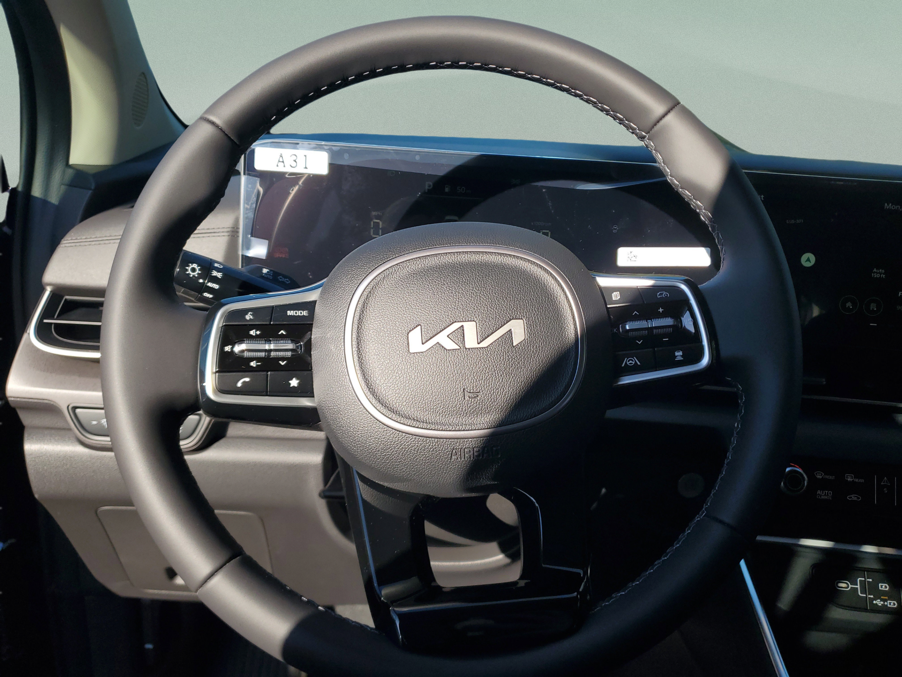 New 2026 Kia Carnival EX FWD image 17