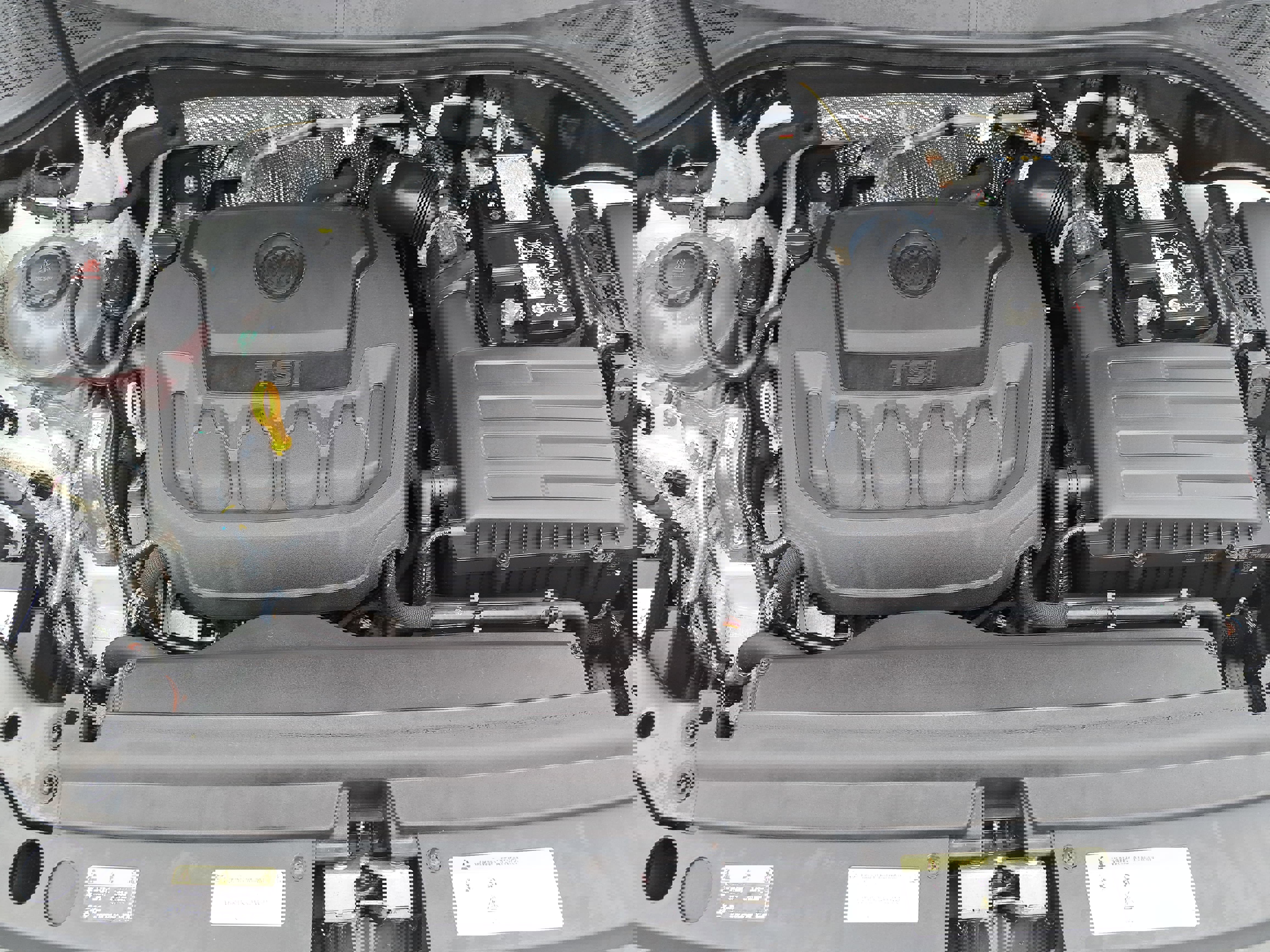 Certified 2024 Volkswagen Tiguan SEL R-Line image 29