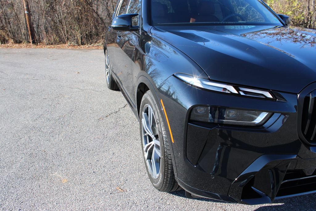 New 2026 BMW X7 M60i image 44