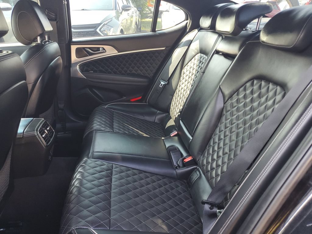 Used 2021 Genesis G70 3.3T w/ Sport Package AWD/4WD image 27
