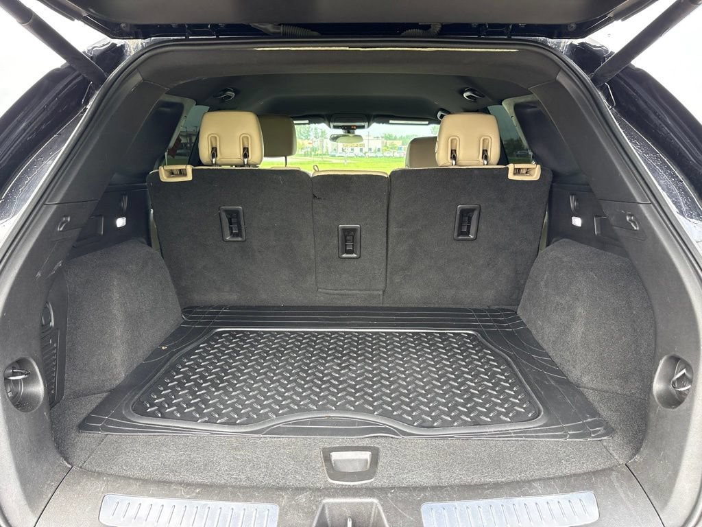 Used 2017 Cadillac XT5 FWD image 10