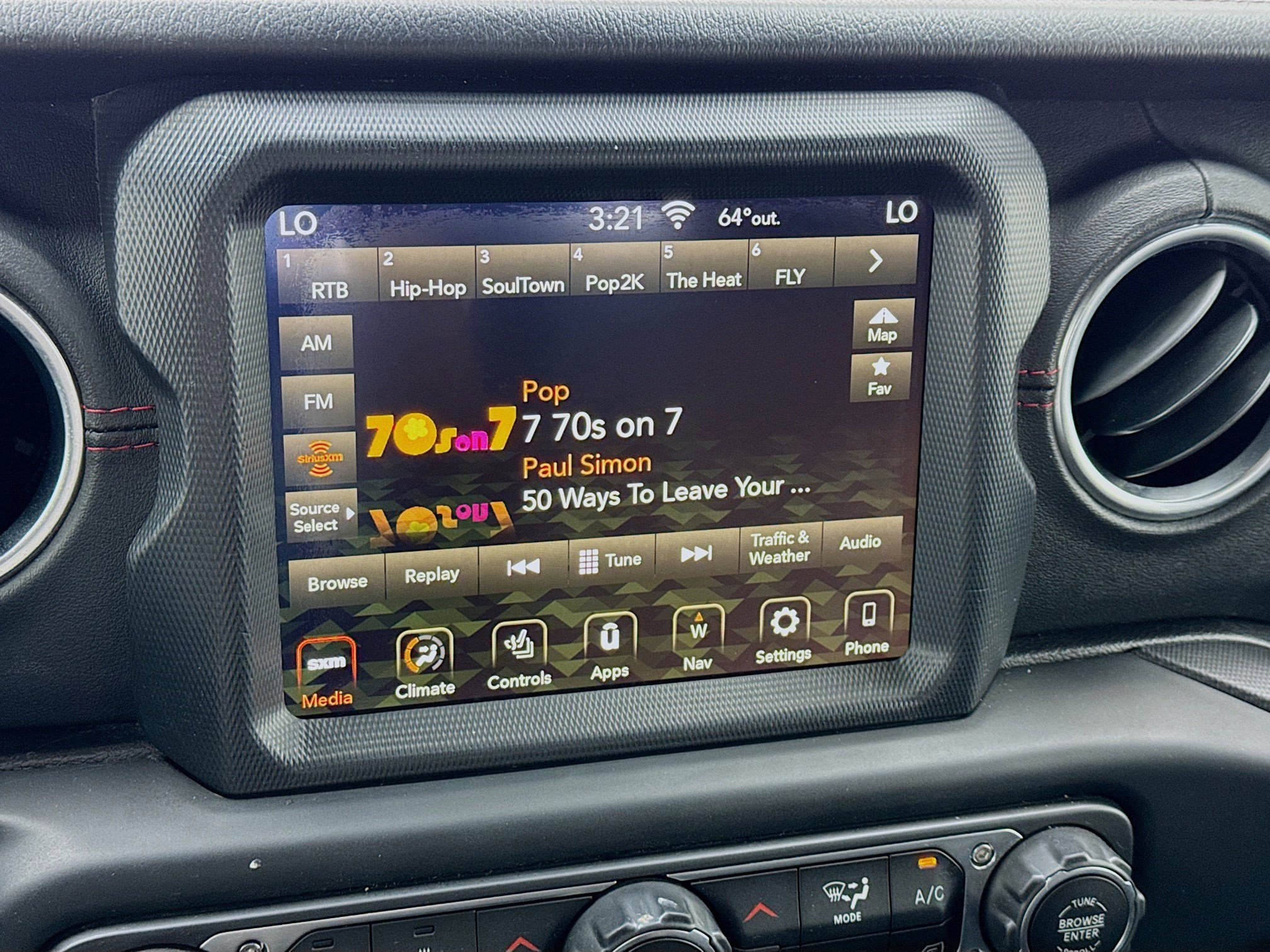 Used 2020 Jeep Gladiator Rubicon image 11