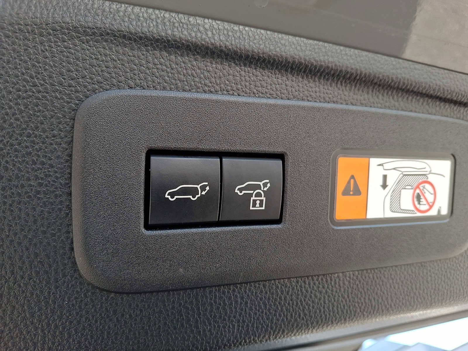 Used 2025 Lexus GX 550 w/ Cold Area Package AWD/4WD image 30