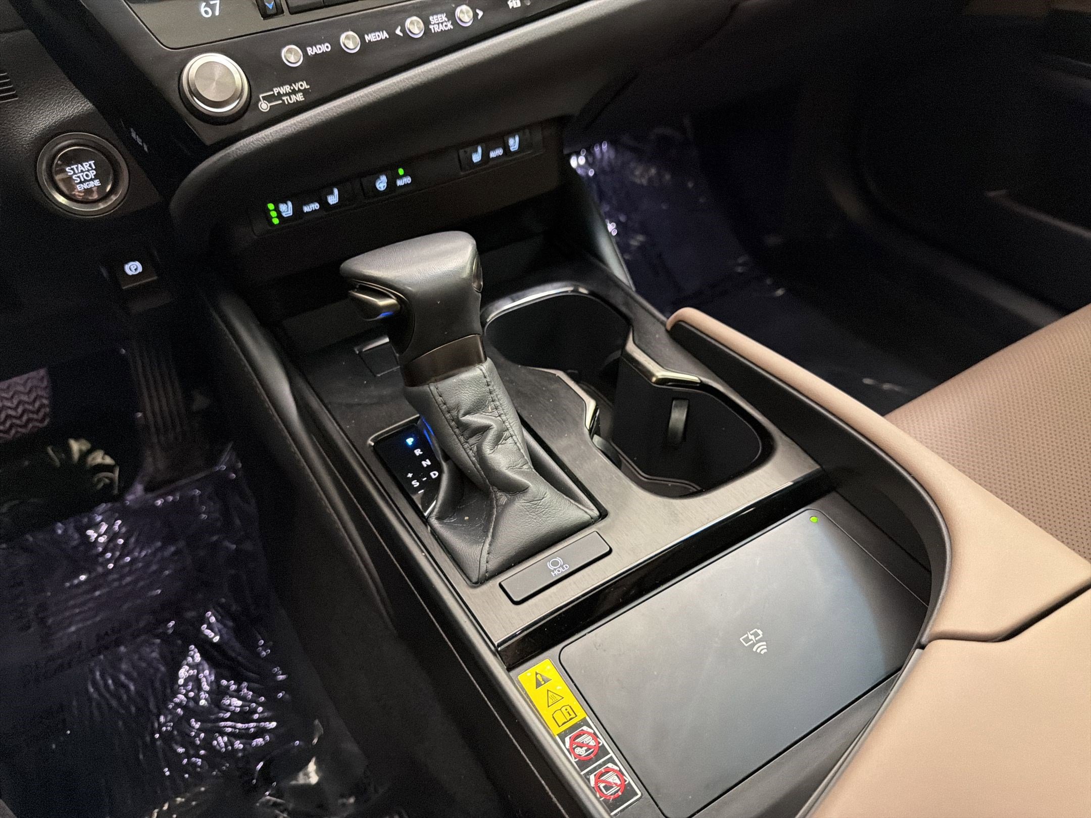 Certified 2025 Lexus ES 350 w/ Premium Package FWD image 19