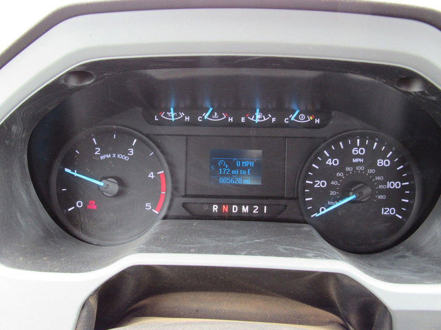 Used 2022 Ford F750 2WD Regular Cab Super Duty image 27