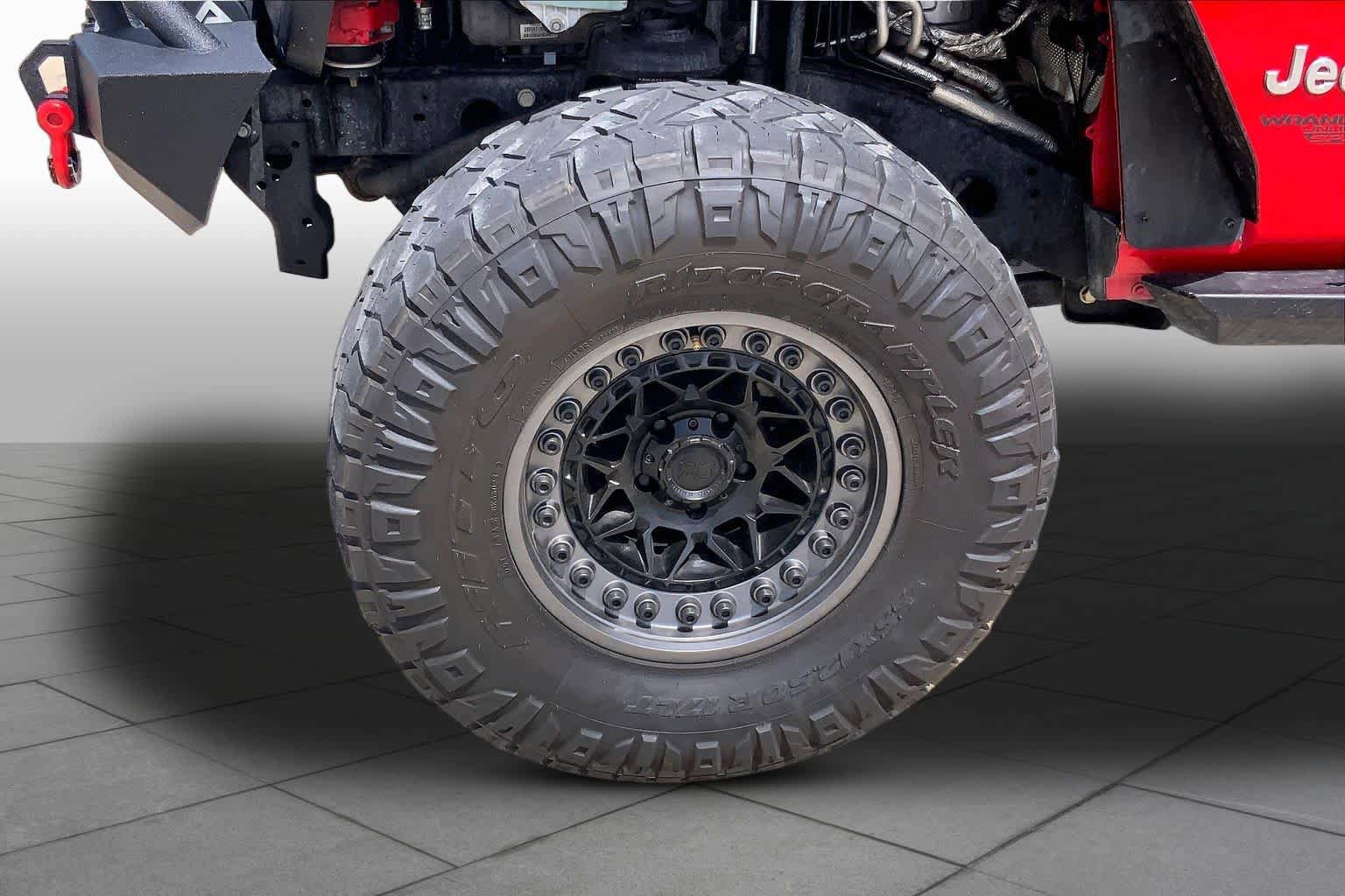 Used 2018 Jeep Wrangler Unlimited Sport AWD/4WD image 10