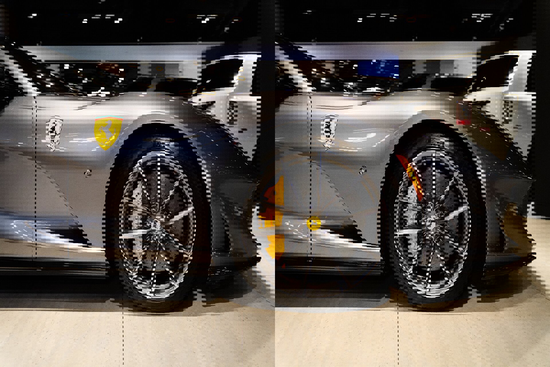 Used 2022 Ferrari 812 GTS image 9