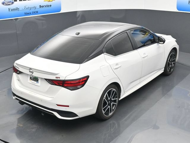 Used 2024 Nissan Sentra SR w/ SR Premium Package FWD image 22