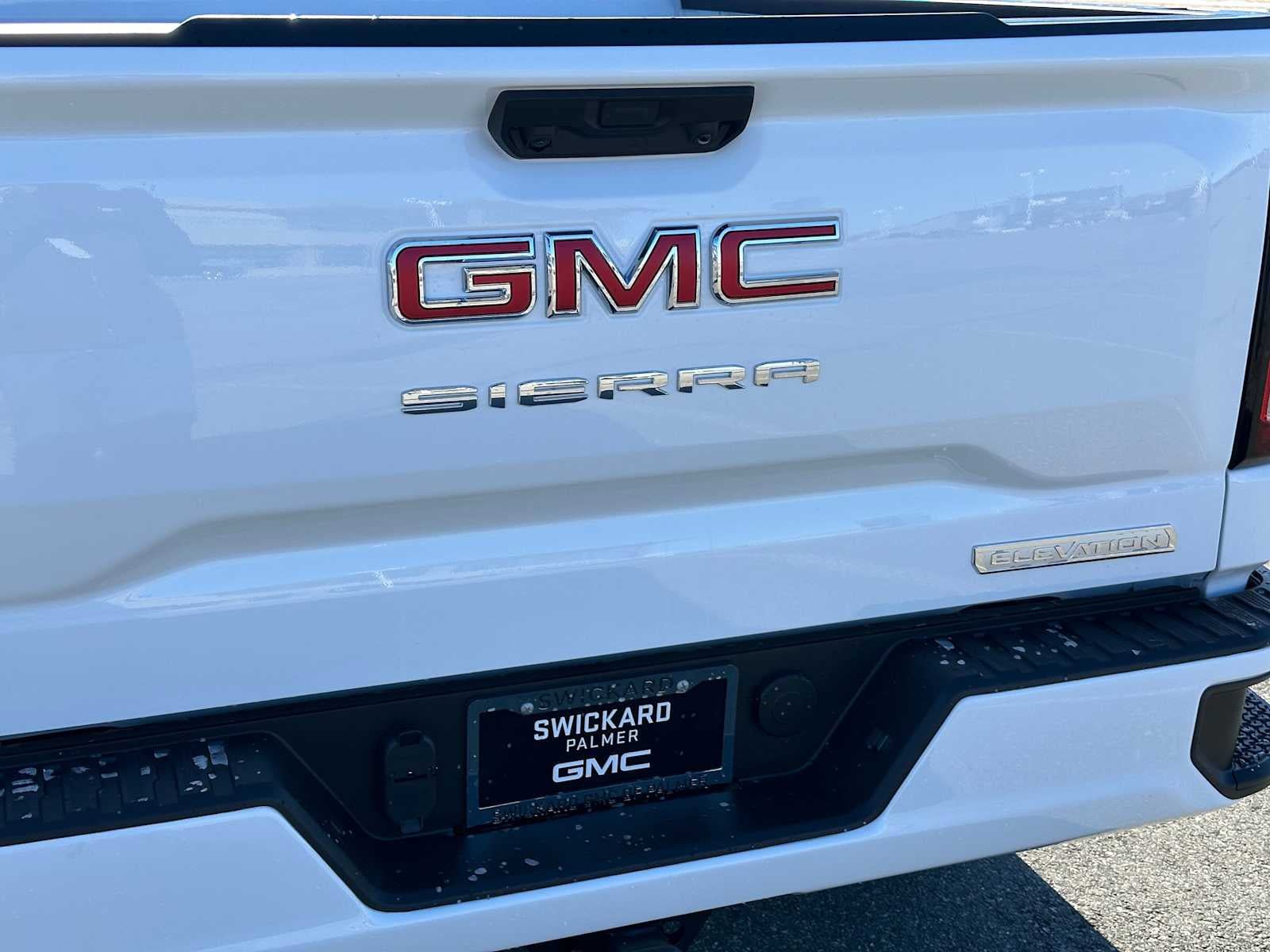 New 2026 GMC Sierra 1500 Elevation AWD/4WD image 12