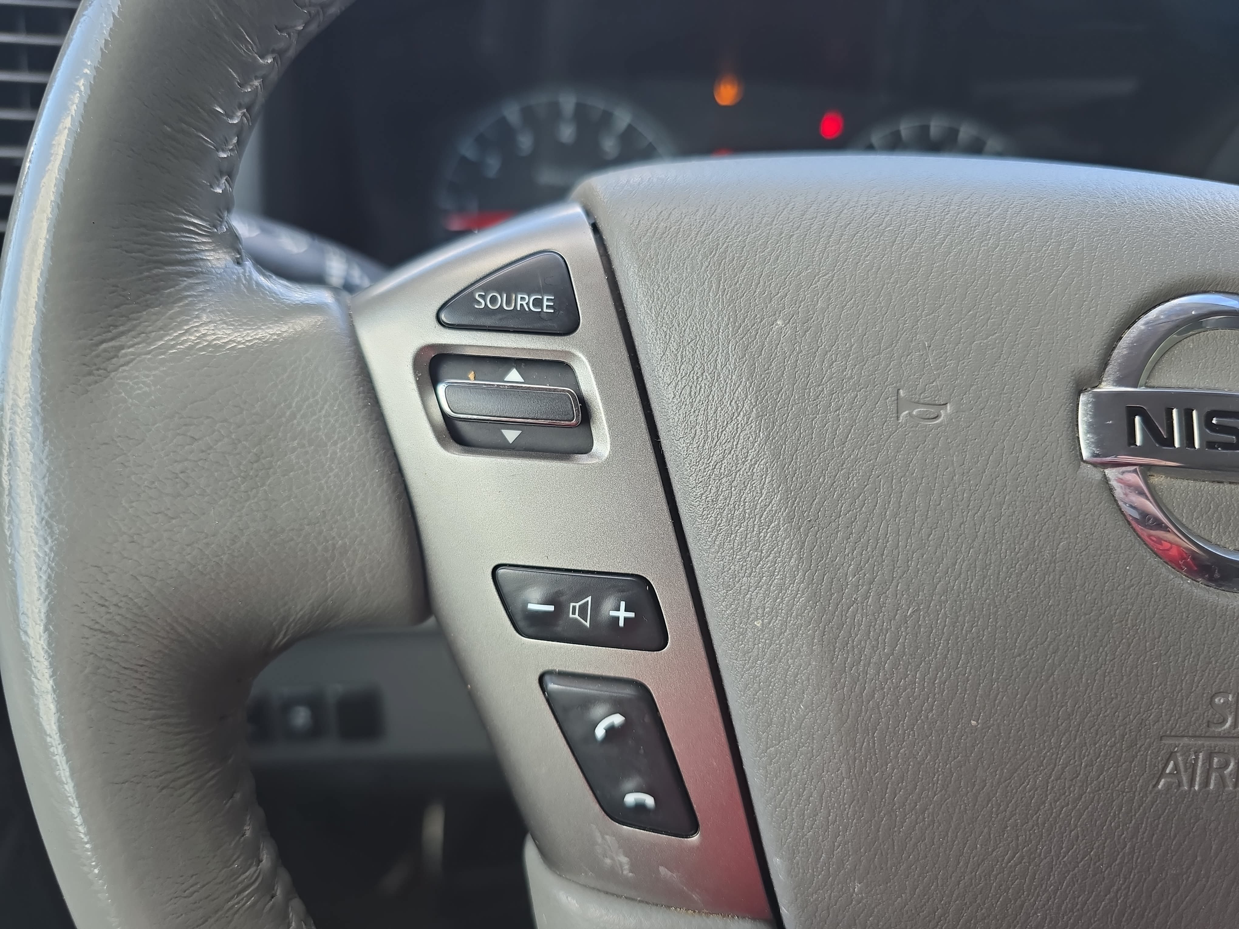 Used 2021 Nissan NV 3500 SL RWD image 16