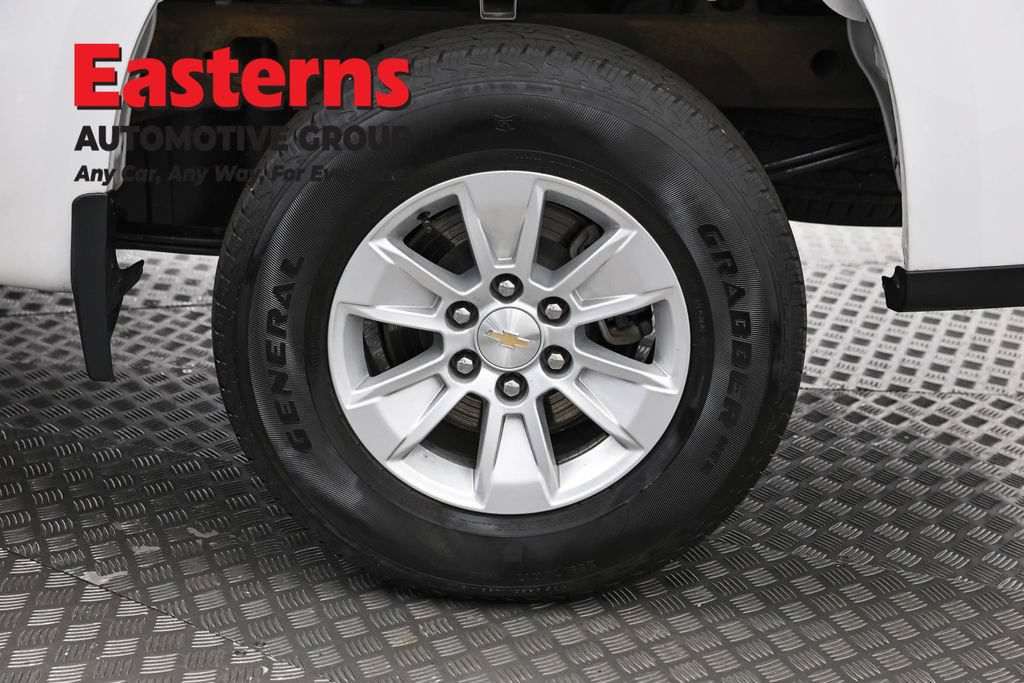 Used 2025 Chevrolet Silverado 1500 LT AWD/4WD image 34