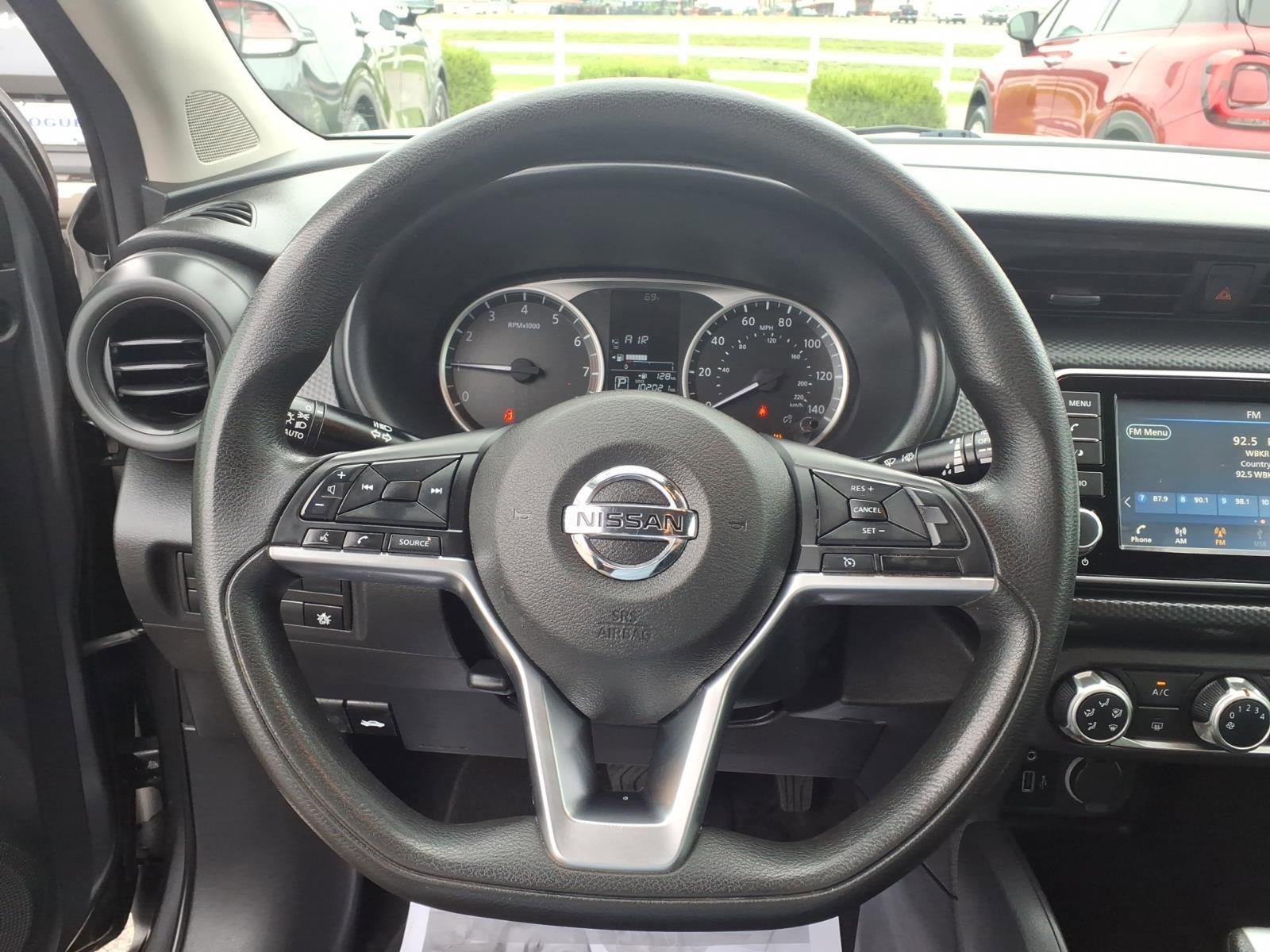 Used 2021 Nissan Kicks S FWD image 8