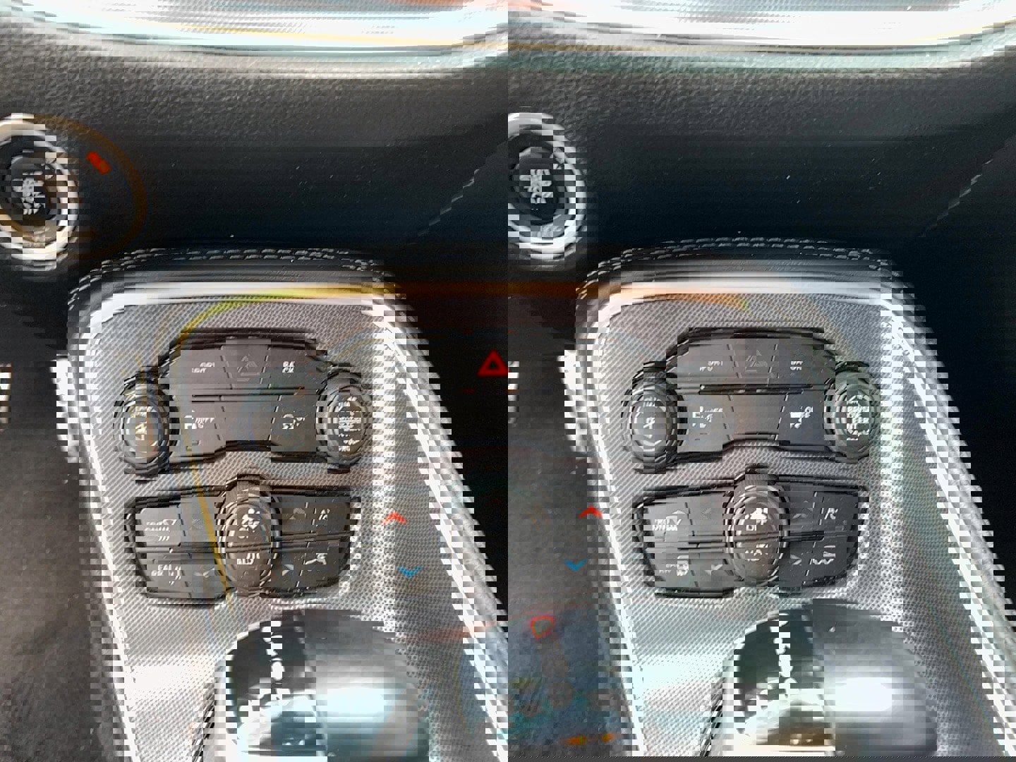 Used 2015 Dodge Challenger SXT Plus w/ Sound Group II image 17