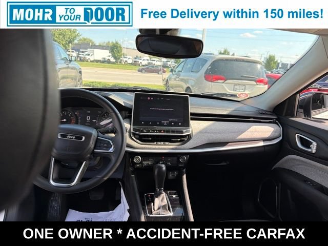 Used 2022 Jeep Compass Latitude FWD image 42