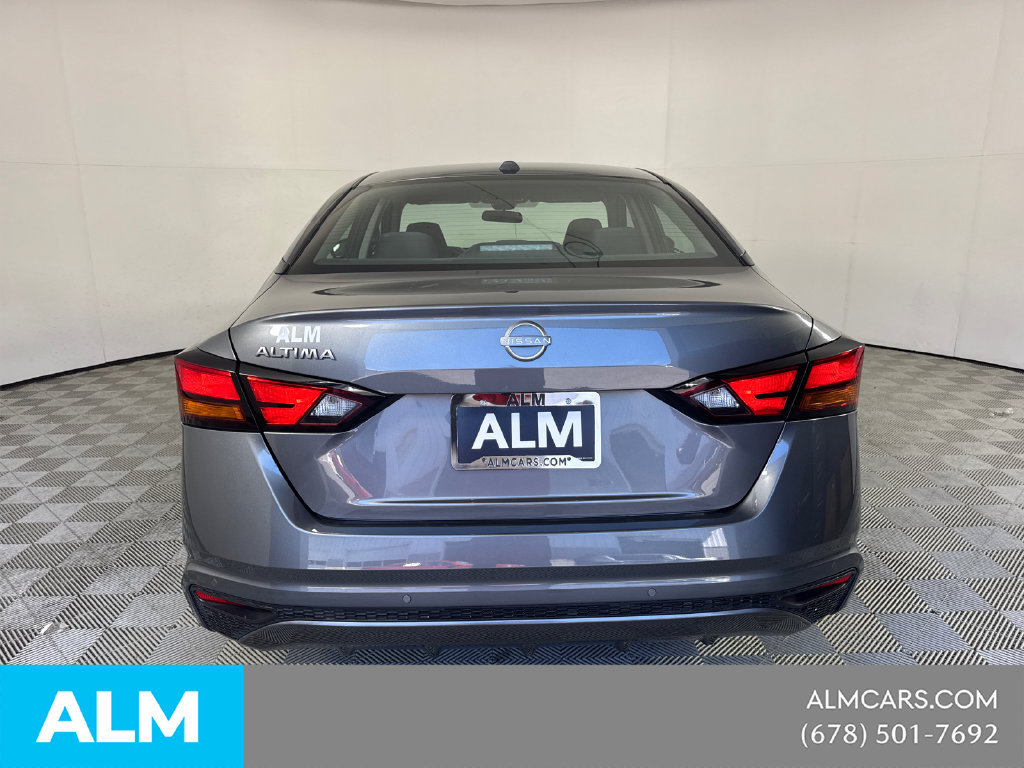 Used 2025 Nissan Altima 2.5 SV FWD image 7