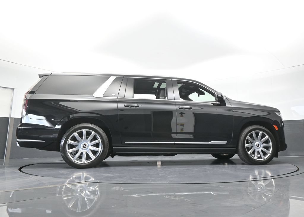 Used 2024 Cadillac Escalade ESV Premium Luxury Platinum AWD/4WD image 72