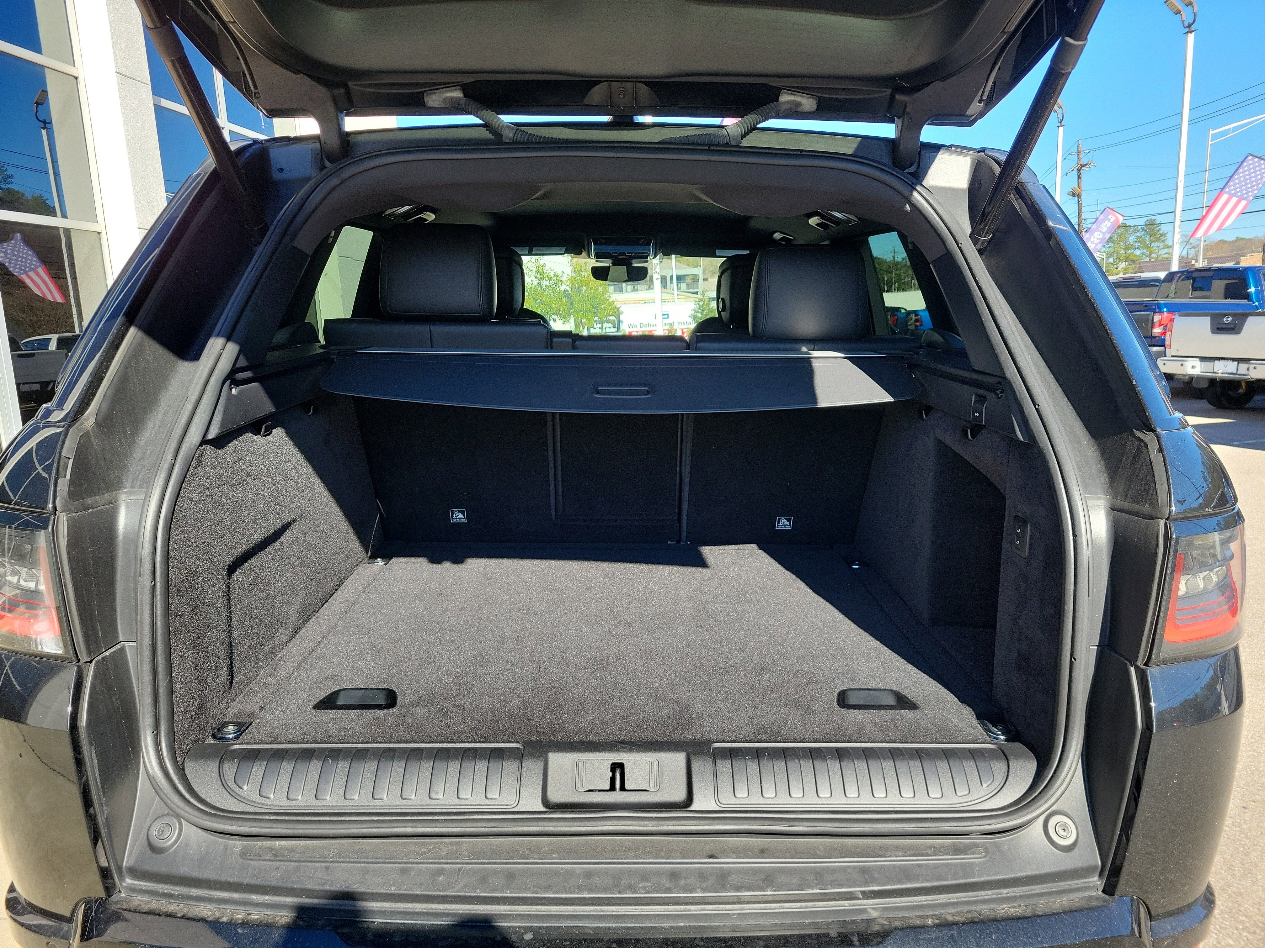 Used 2019 Land Rover Range Rover Sport HSE Dynamic image 11