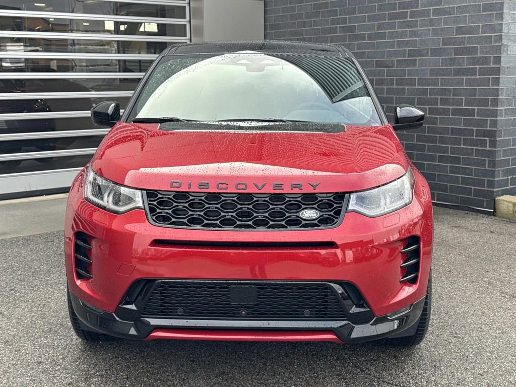 New 2026 Land Rover Discovery Sport Landmark image 4