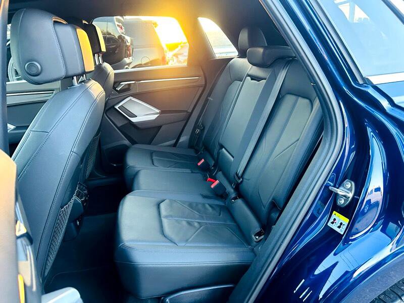 Used 2021 Audi Q3 2.0T Premium image 11