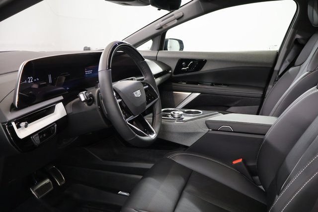 New 2026 Cadillac Optiq Sport 2 w/ LPO, Floor Liner Package RWD image 17
