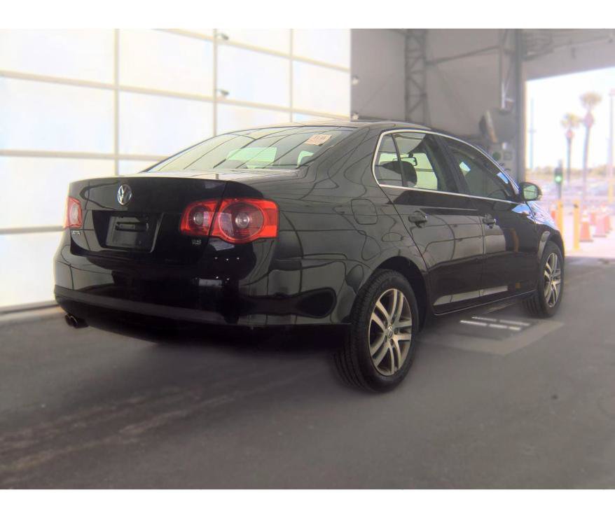 Used 2006 Volkswagen Jetta 2.5 FWD image 5